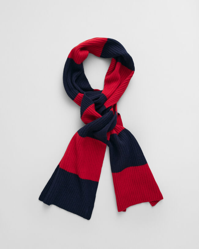 Cachecol de malha às riscas