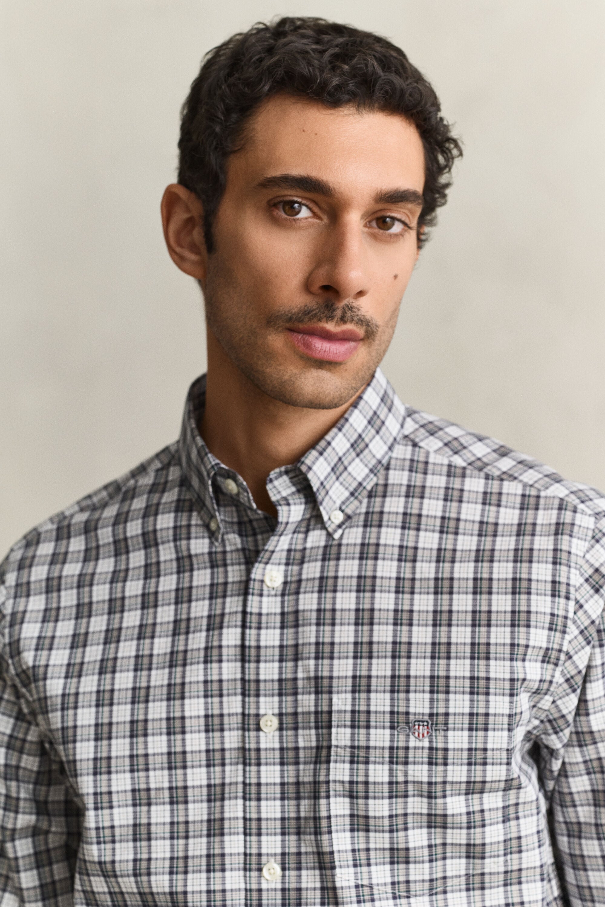 Camisa de popelina com padrão de xadrez