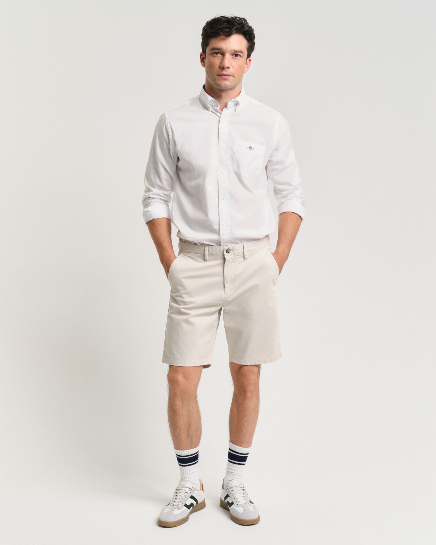 Cal&ccedil;&otilde;es chino Archive Shield regular fit Seasonal Essential