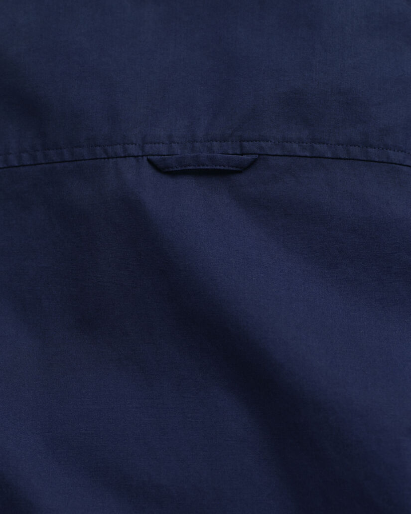 Camisa em popelina slim fit