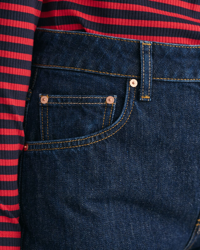 Calças de ganga Rigid com perna a direito