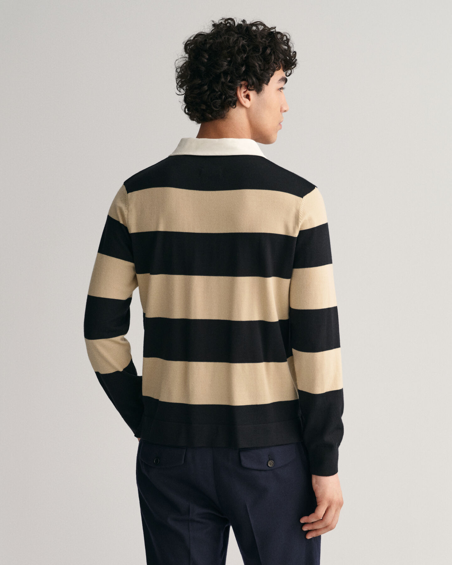 Rugger em l&atilde; de merino &agrave;s riscas