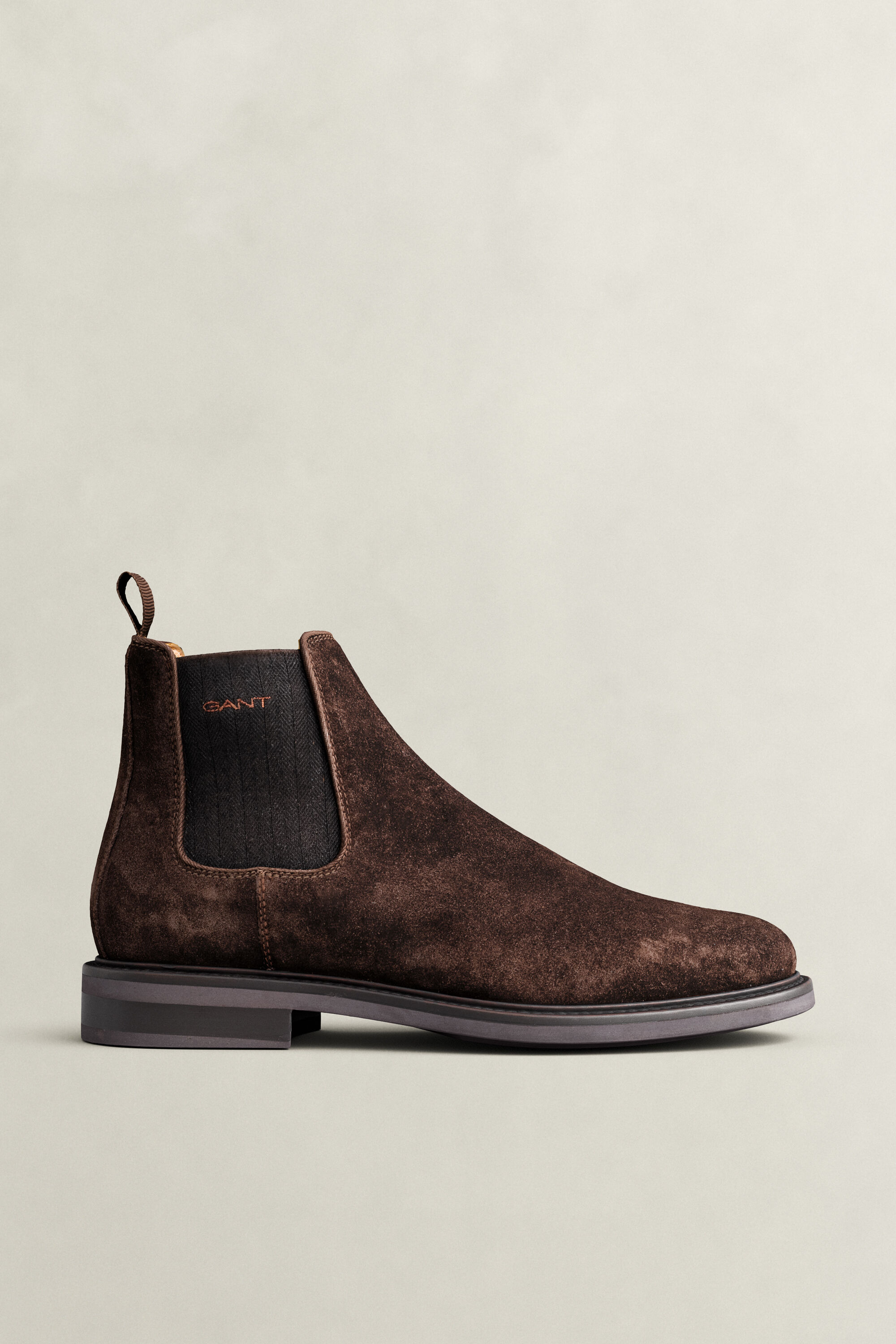 Botas Chelsea em camurça St Fairkon