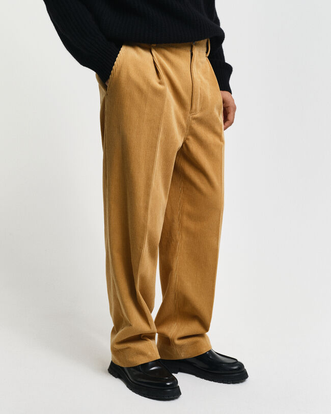 Calças em bombazina