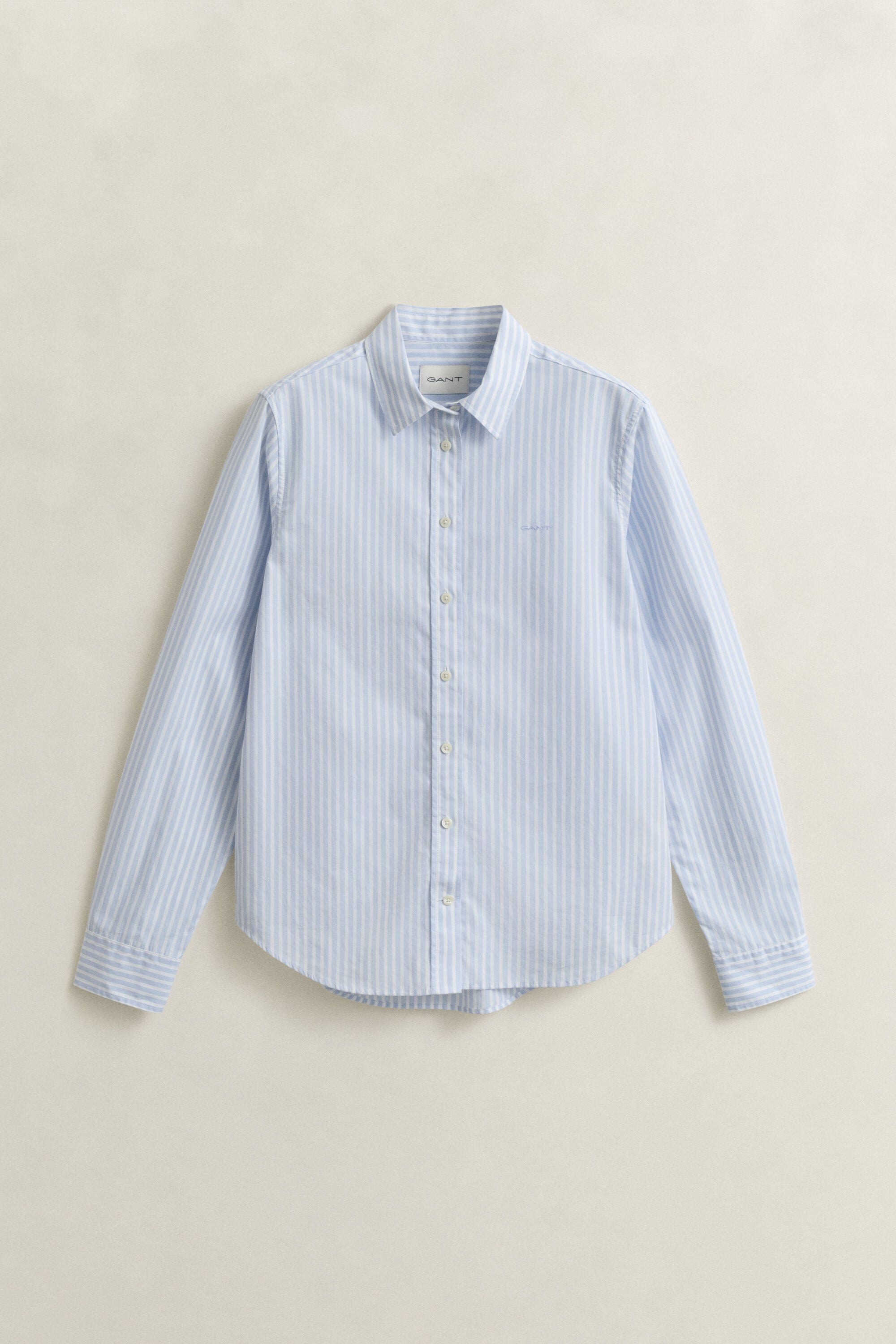 Camisa em popelina às riscas clássica regular fit
