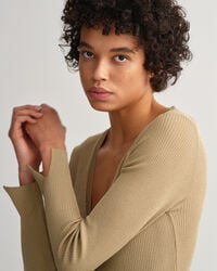 Vestido estilo casaco de malha canelada