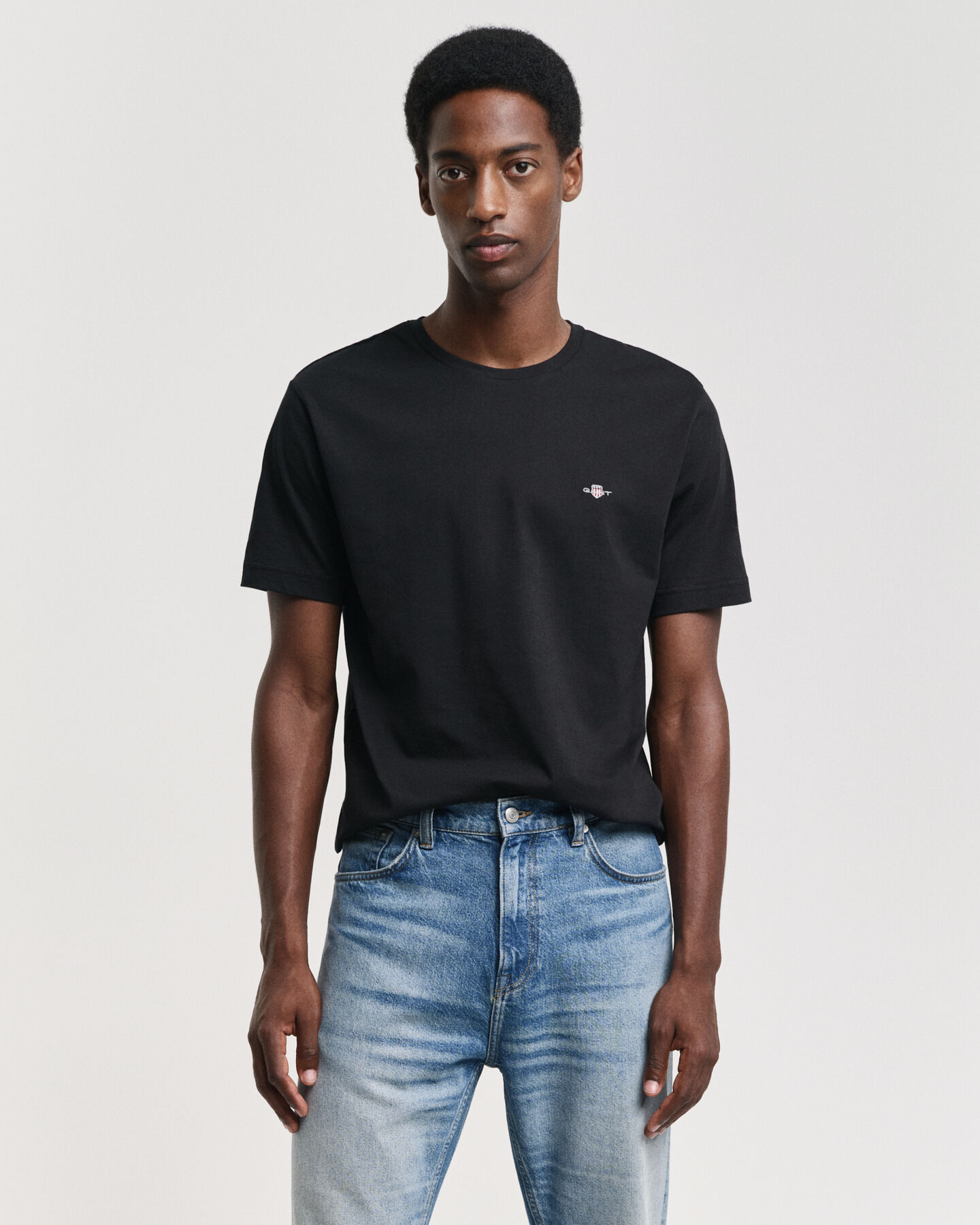 T-shirt bordada Archive Shield Seasonal Essential