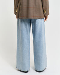 Cal&ccedil;as de ganga com perna larga com vincos