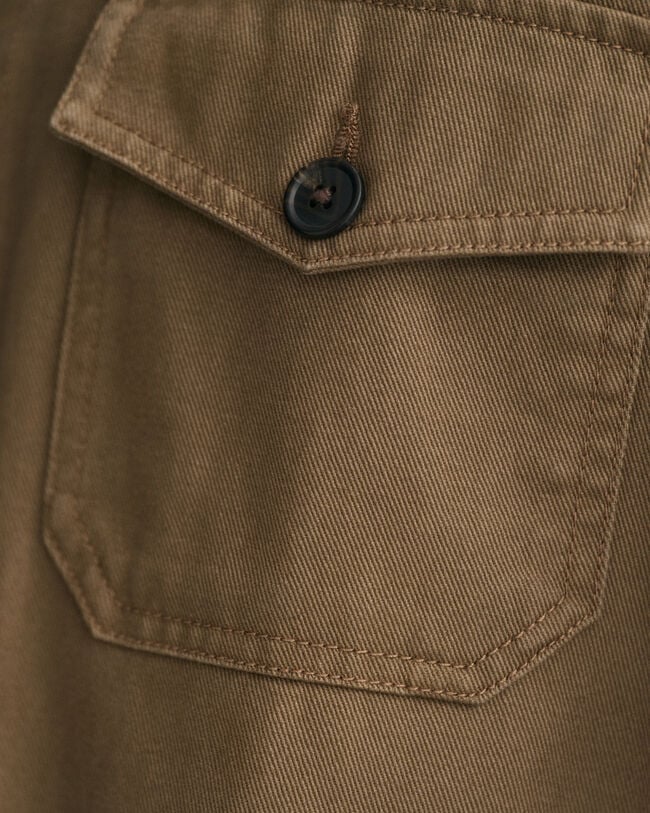 Sobrecamisa em sarja escovada