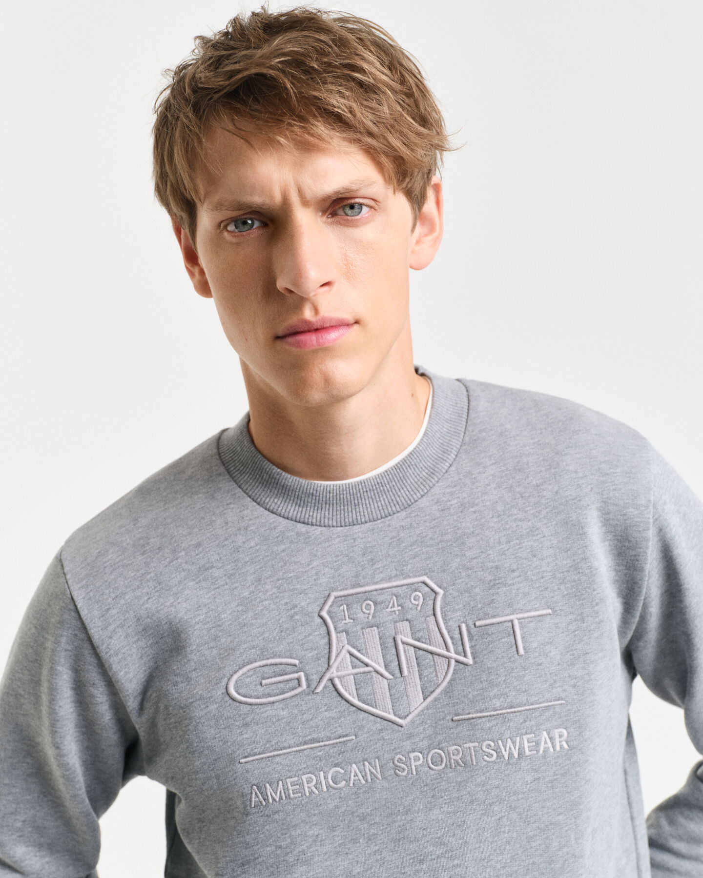 Sweatshirt com decote redondo Tonal Shield