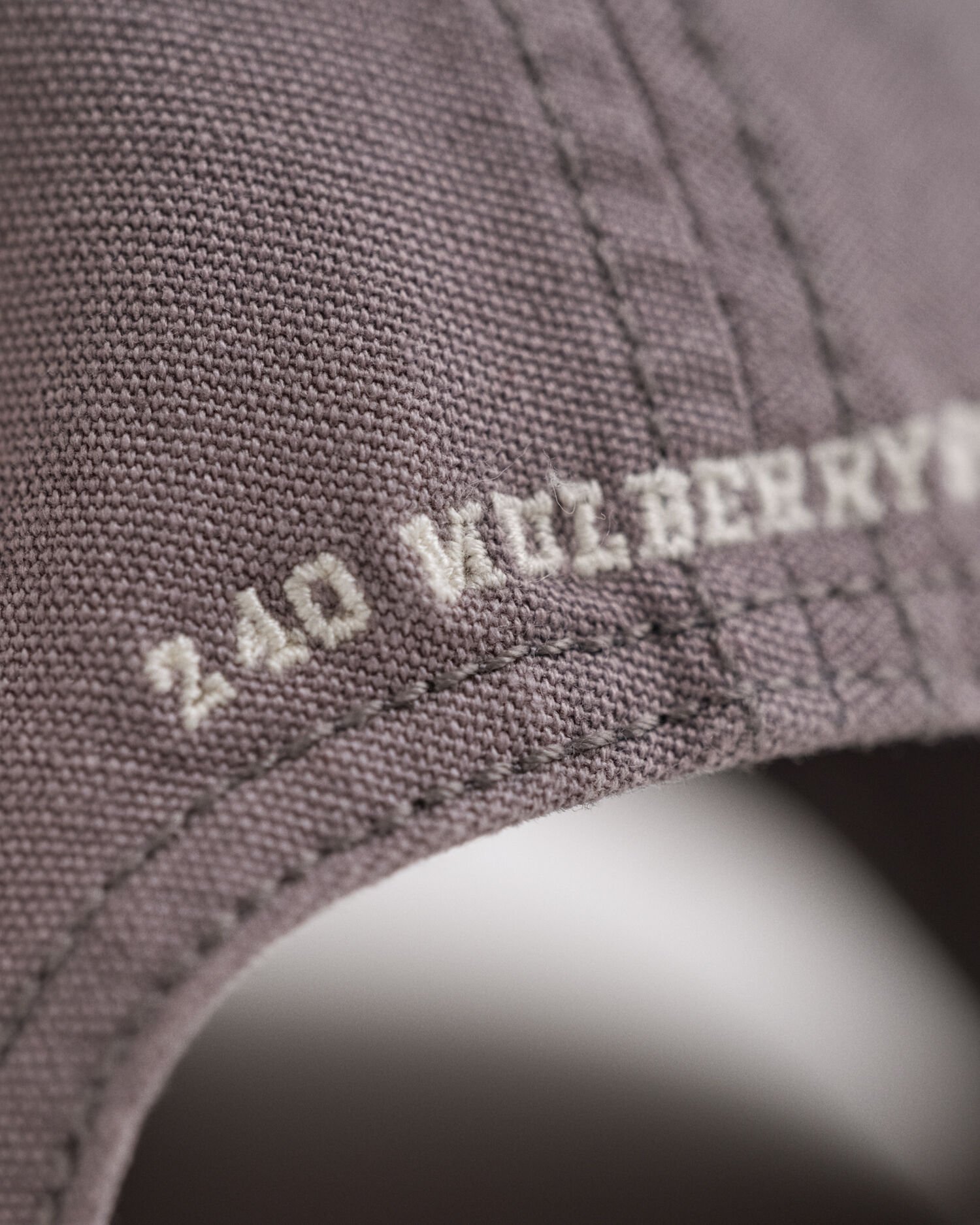 Boné em lona Washed