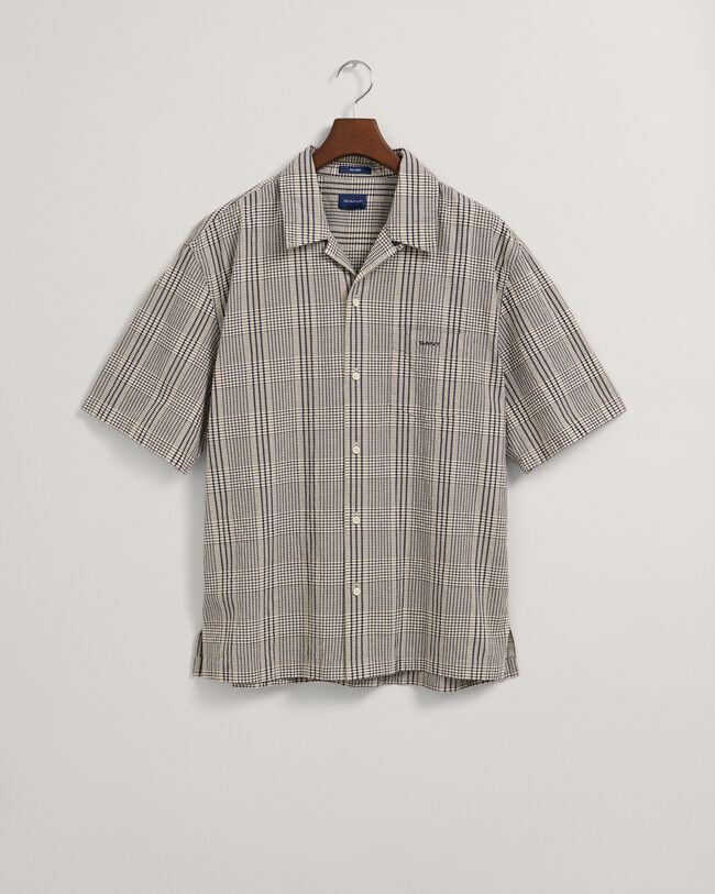 Camisa de manga curta com padr&atilde;o de xadrez Seersucker relaxed fit