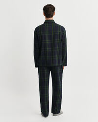 Caixa de presente com pijama em flanela com padrão de xadrez