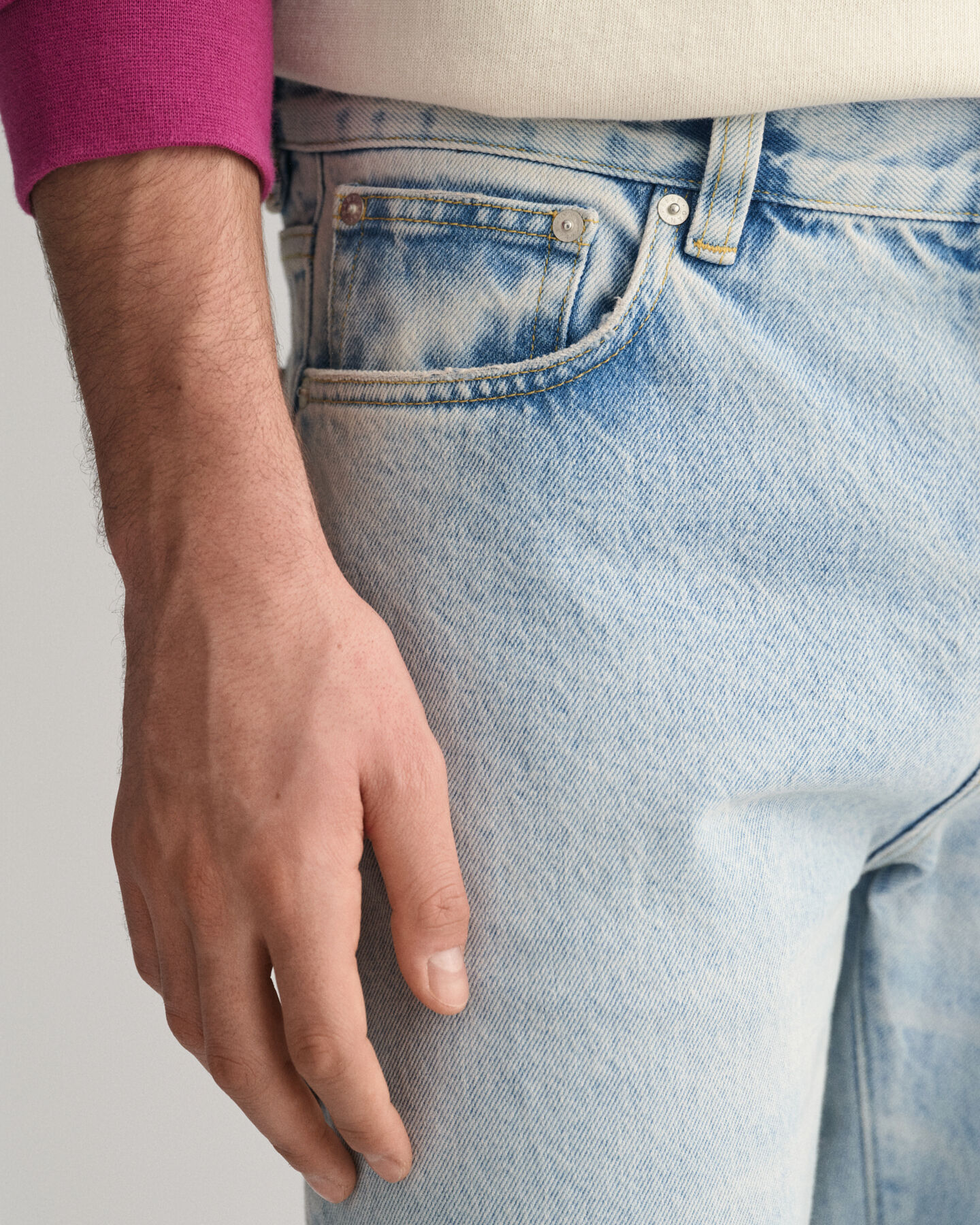 Calças de ganga com lavagem clara Loose fit