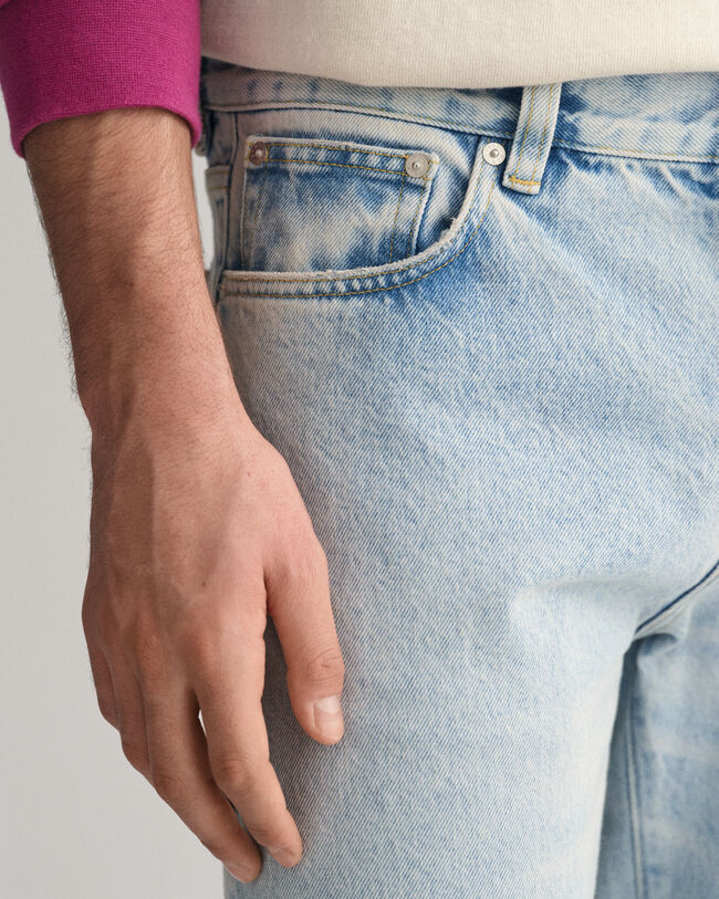 Calças de ganga com lavagem clara Loose fit