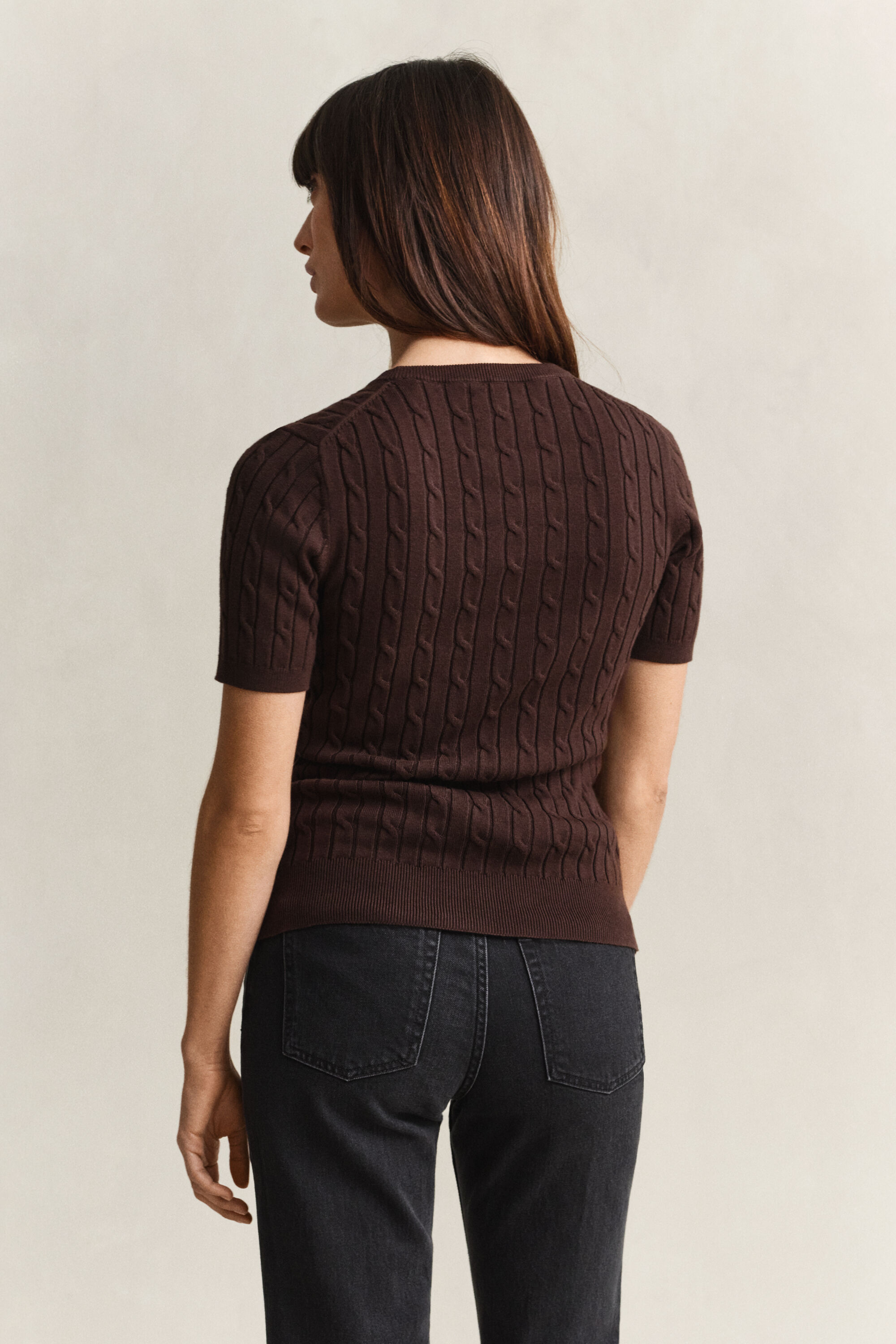 Camisola de malha entrançada em algodão com elastano de manga curta