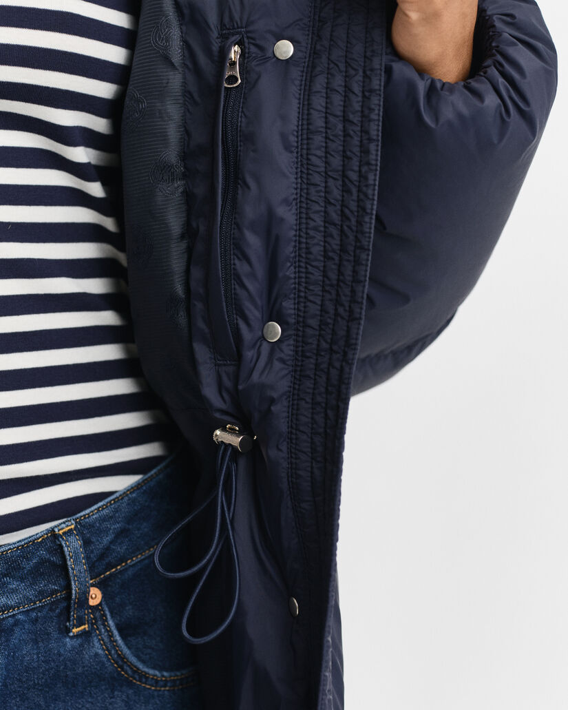 Sobretudo de penas comprido