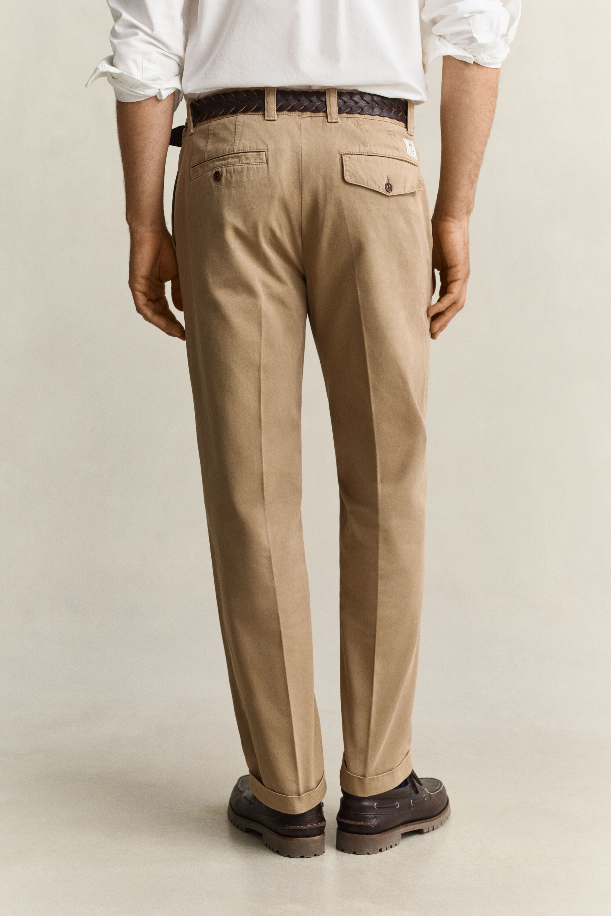 Calças chino em sarja de algodão Gant x Yale