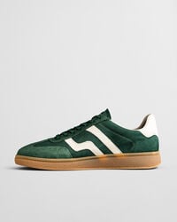 Ténis em camurça Cuzmo