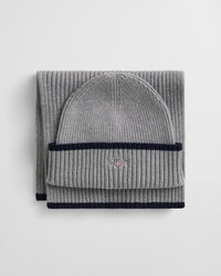 Conjunto de oferta com gorro e cachecol Essential