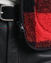 Polar com padrão de xadrez