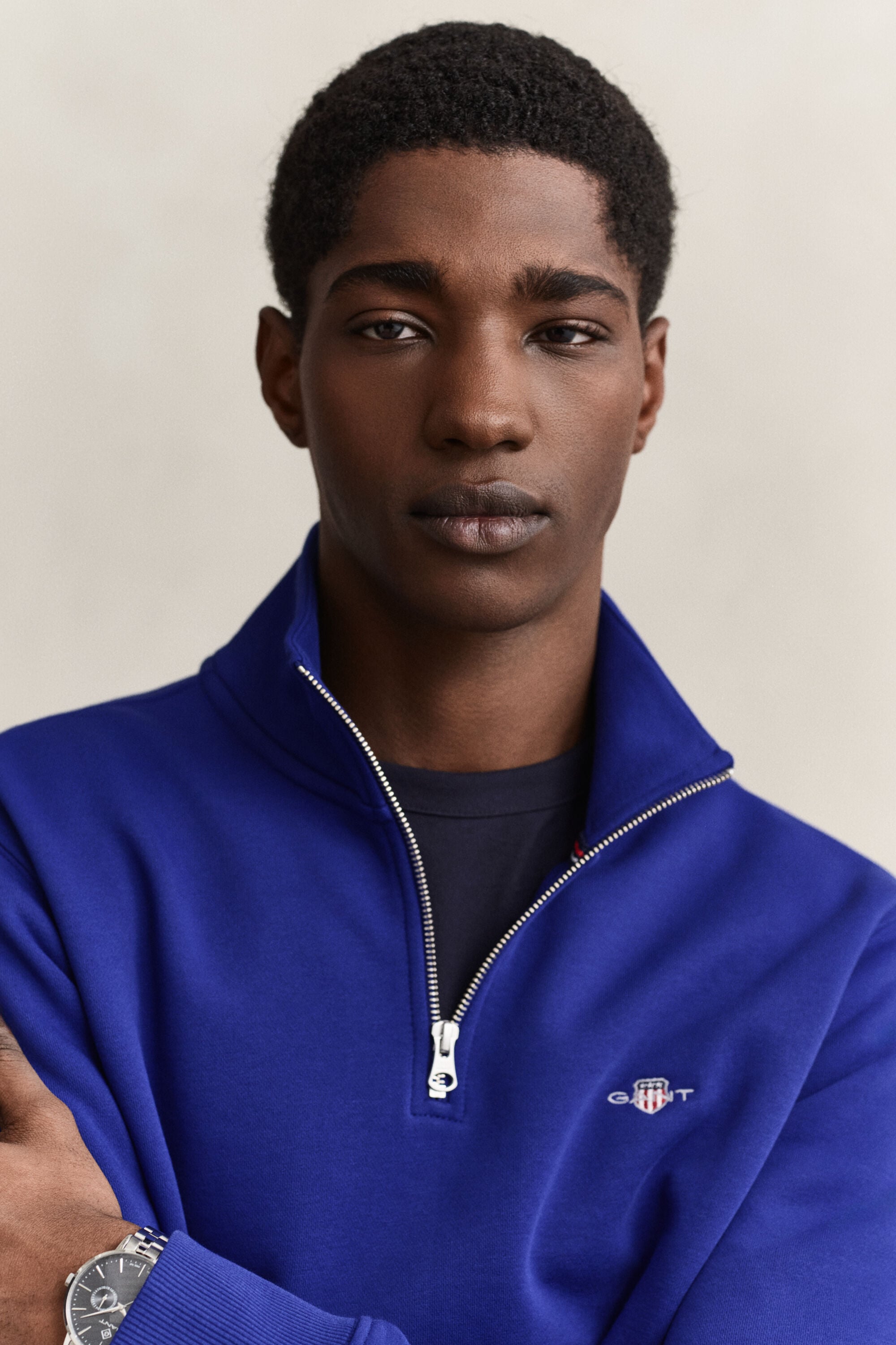 Sweatshirt com meio fecho Shield