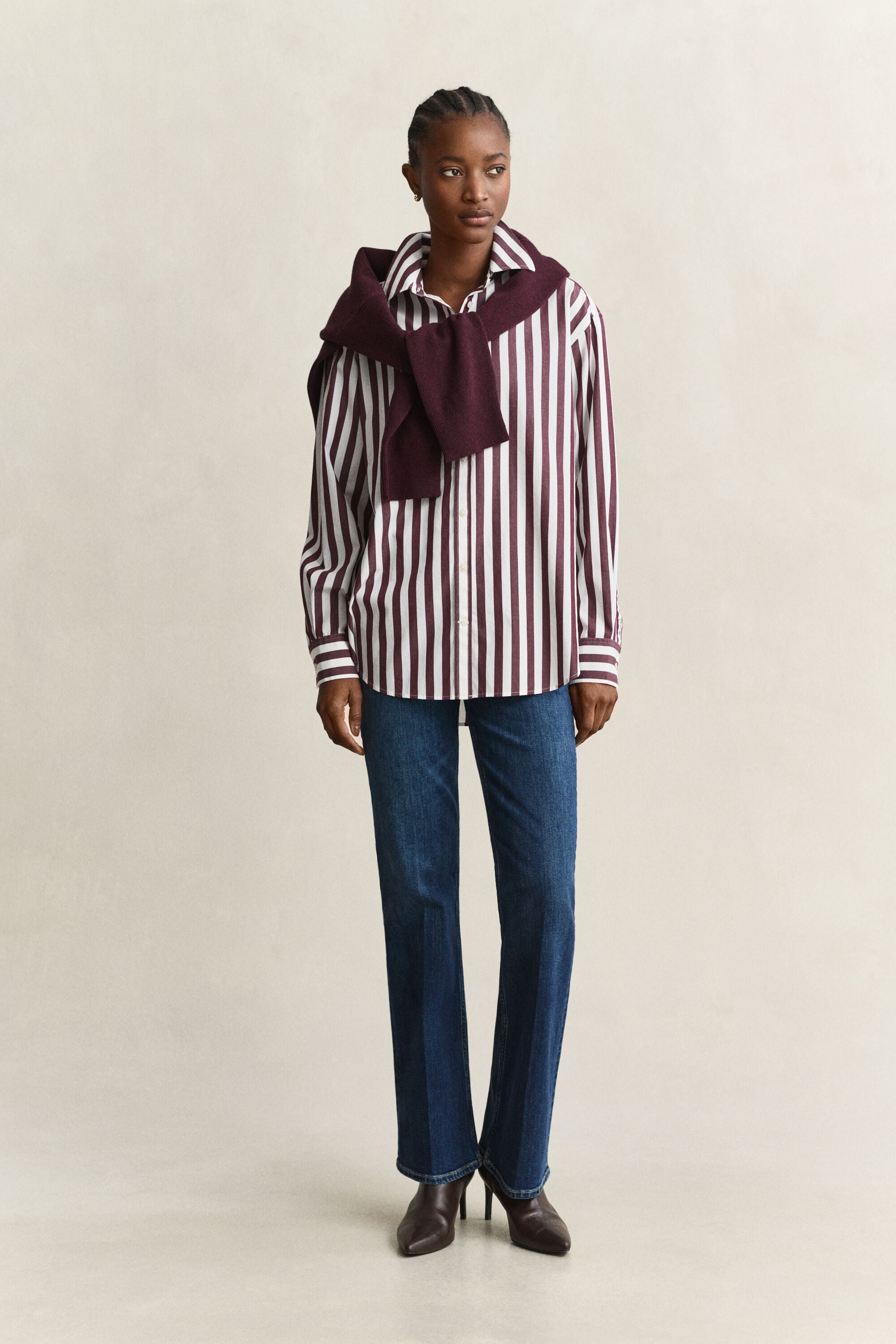 Camisa em popelina às riscas relaxed fit
