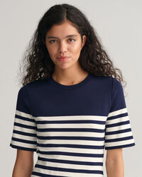 Vestido t-shirt &agrave;s riscas