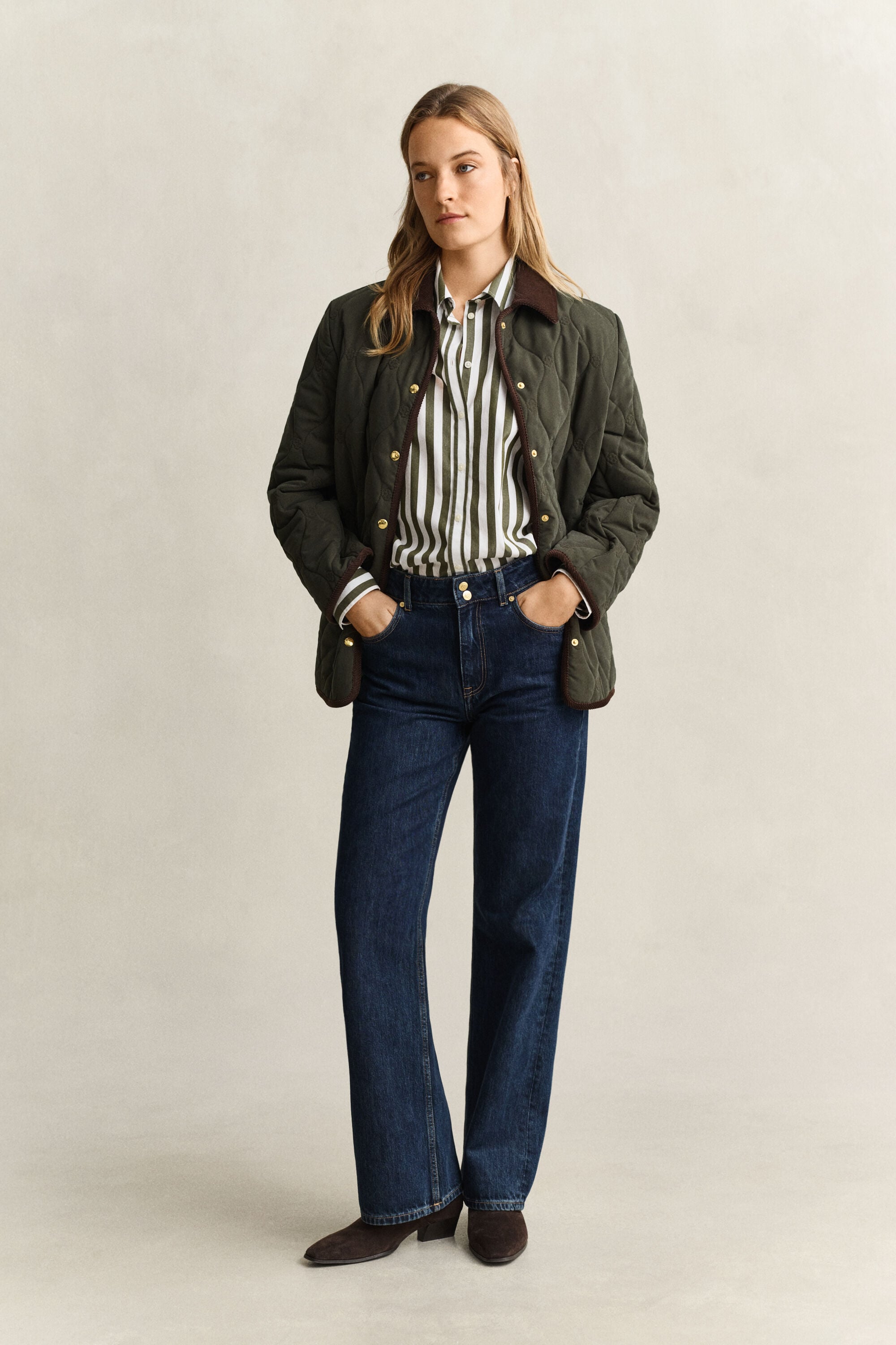 Camisa em popelina às riscas relaxed fit