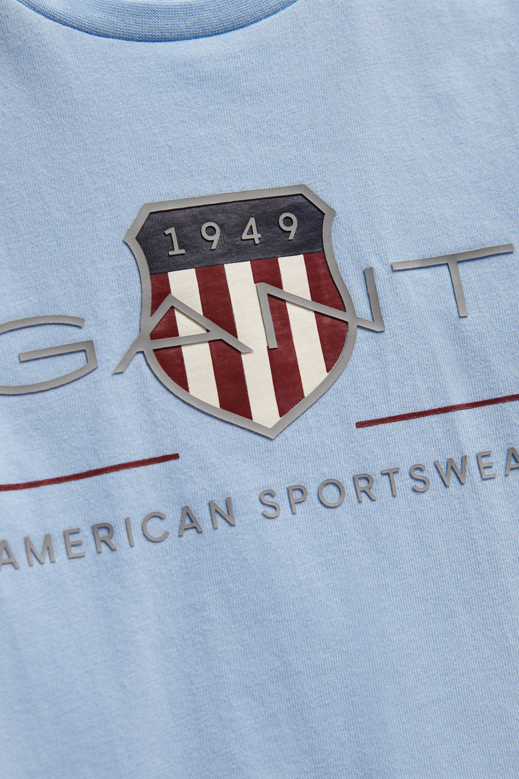 Conjunto com calções desportivos e t-shirt Archive Shield Boys