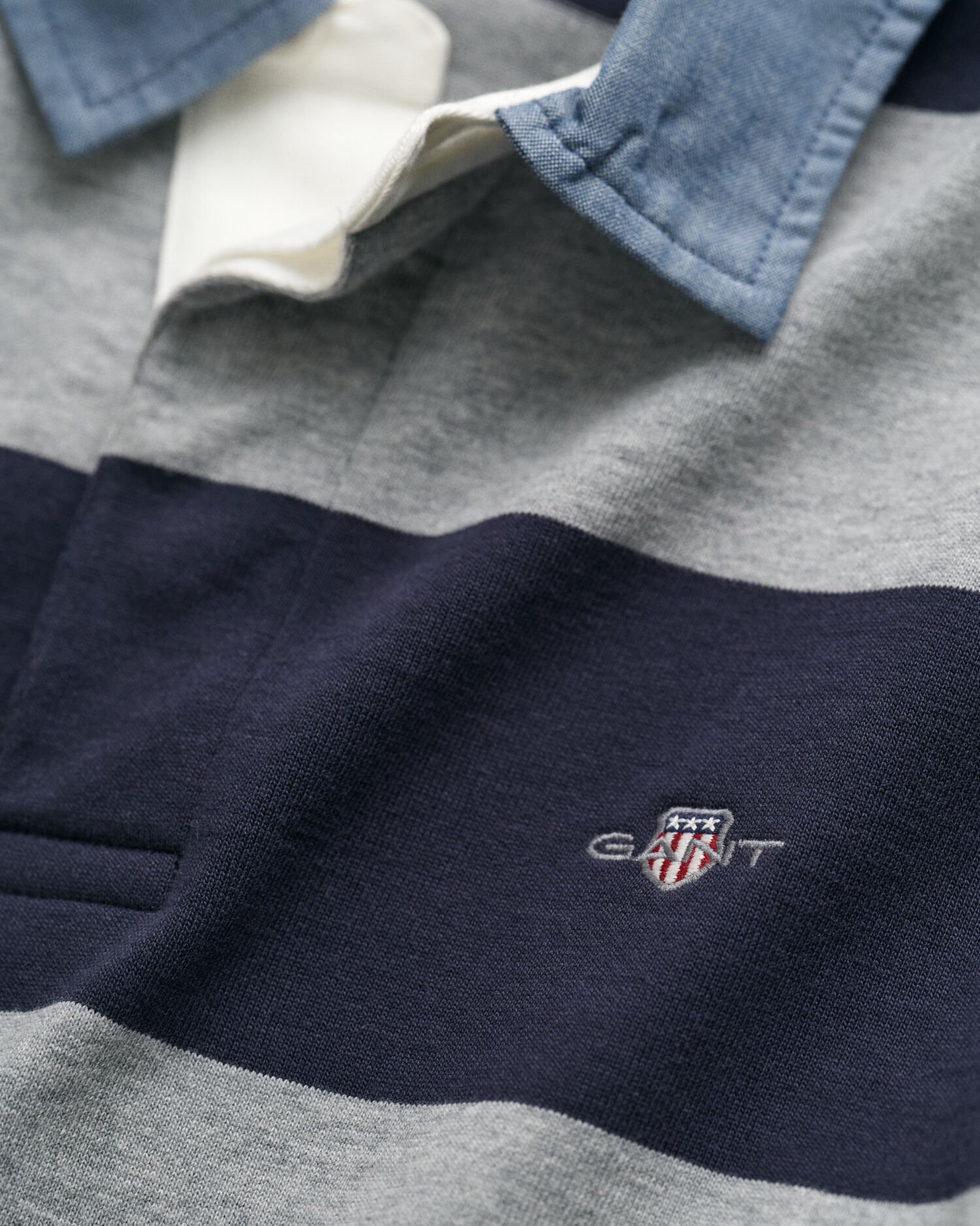 Heavy Rugger às riscas com colarinho em chambray