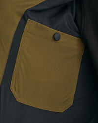 Blus&atilde;o acolchoado com canais