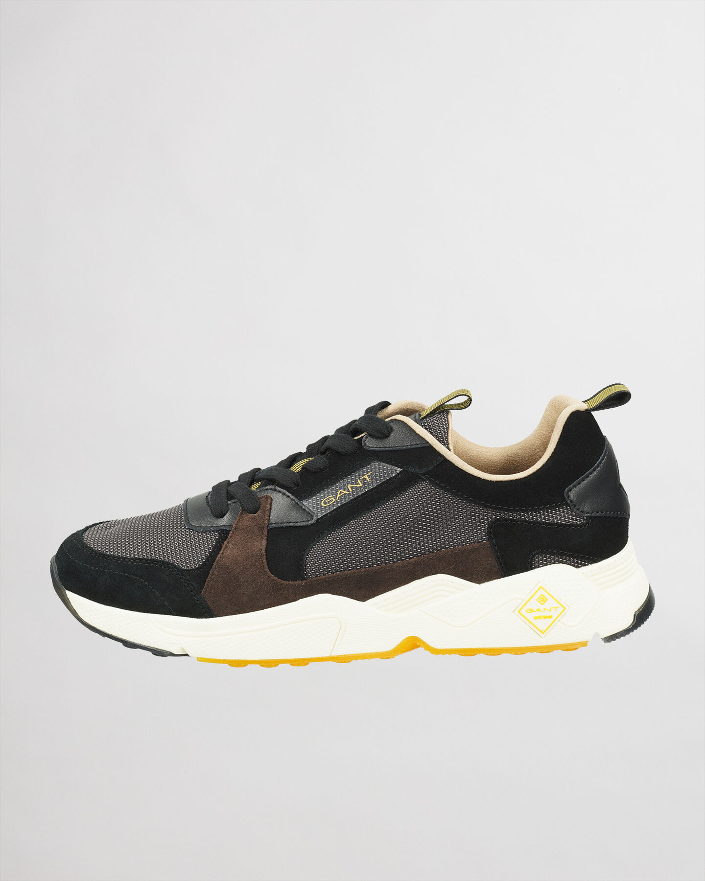 T&eacute;nis Nicewill