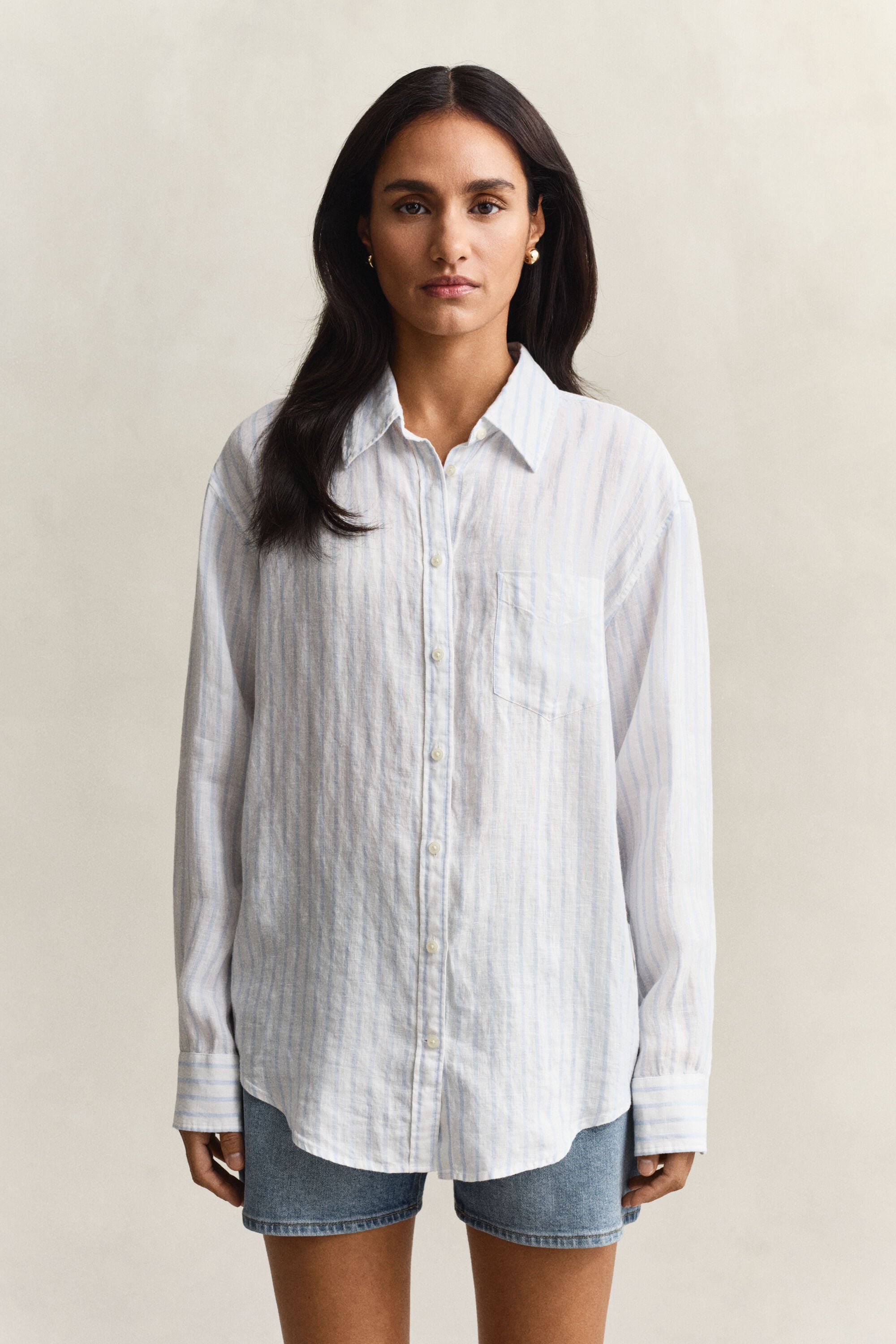 Camisa de linho às riscas relaxed fit