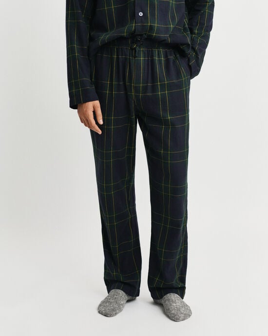 Caixa de presente com pijama em flanela com padrão de xadrez