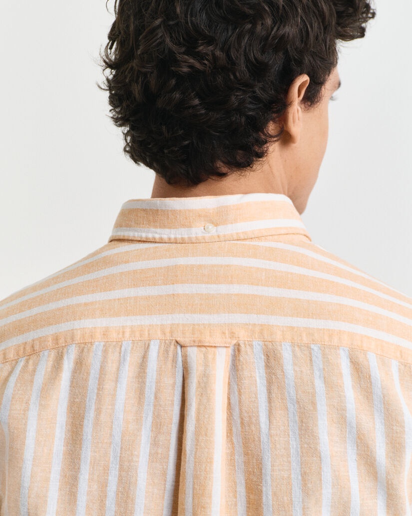 Camisa em linho e algodão às riscas regular fit