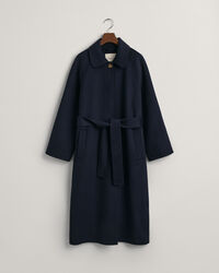 Sobretudo cosido à mão