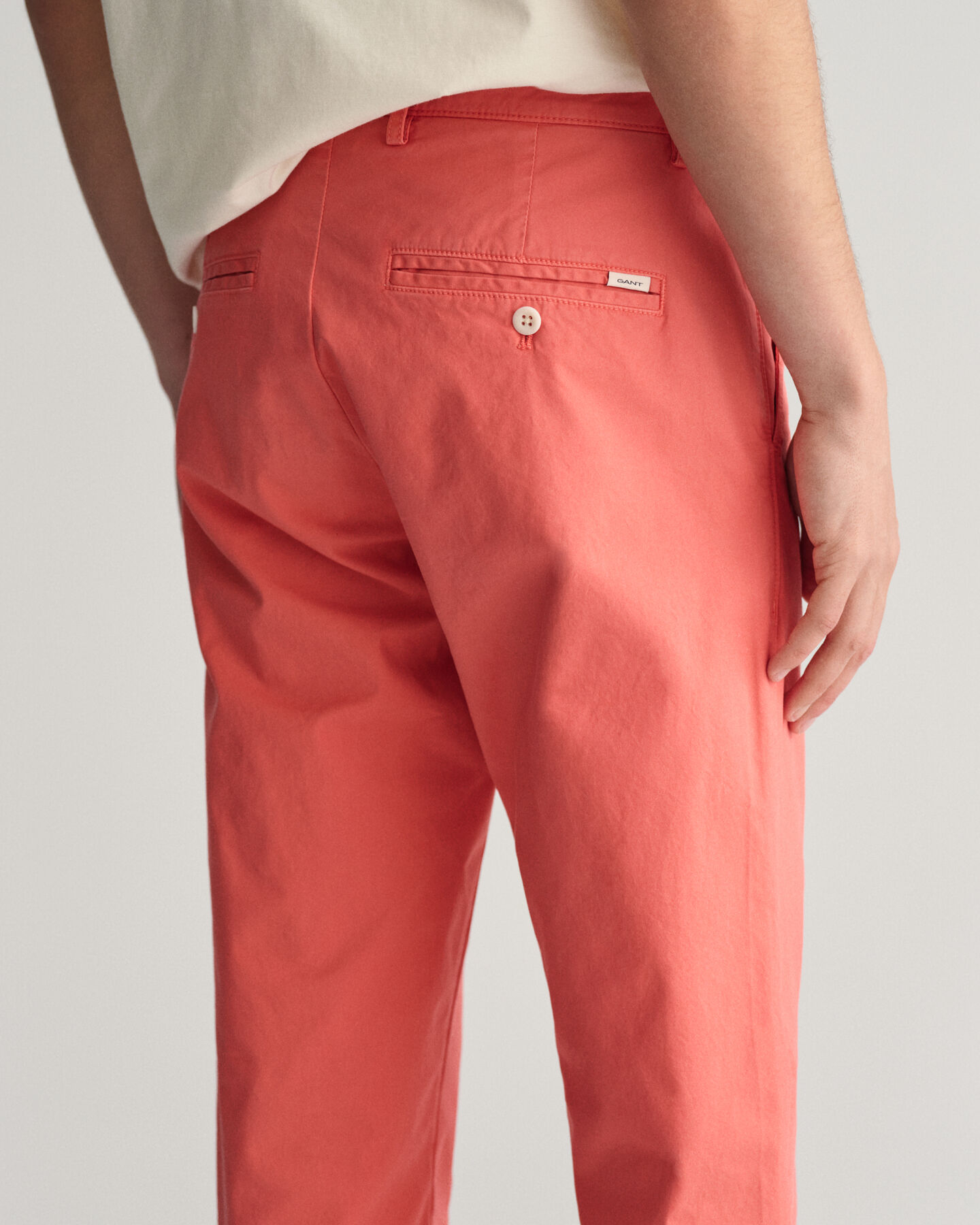 Cal&ccedil;as chino Sunfaded slim fit