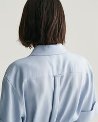 Vestido-camisa de manga curta com bolsos