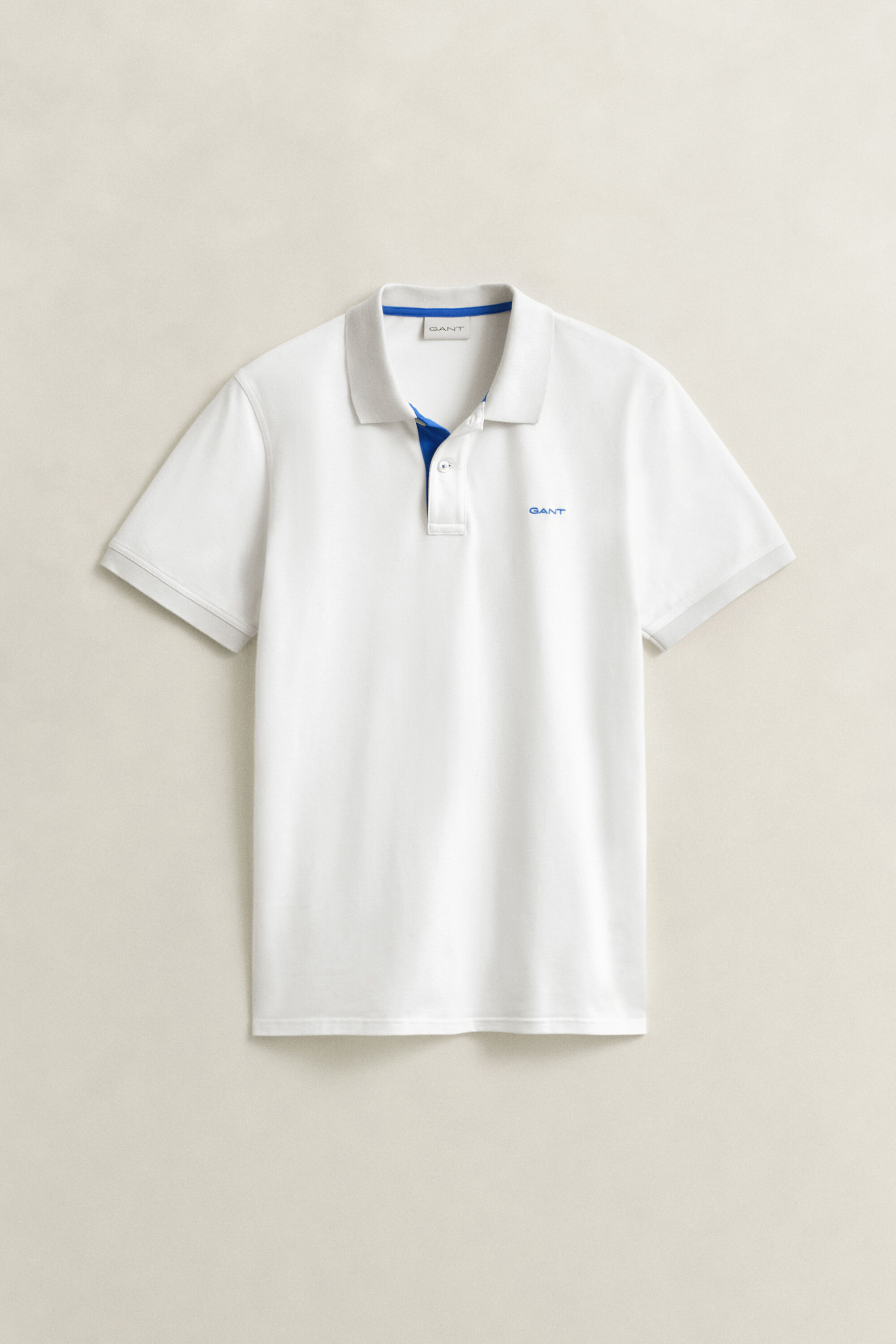 Polo em algodão piqué contrastante