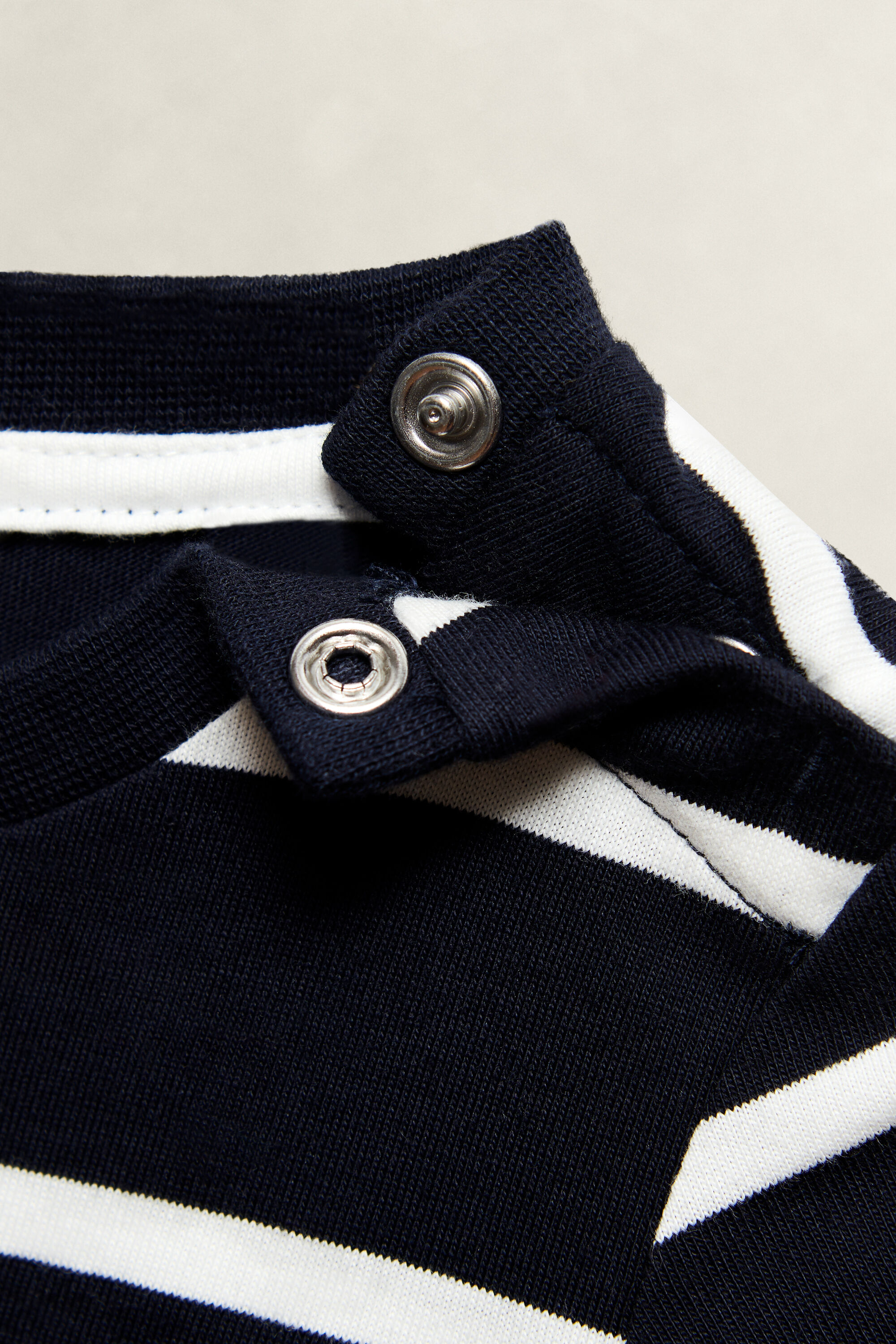 T-shirt gráfica às riscas Boys