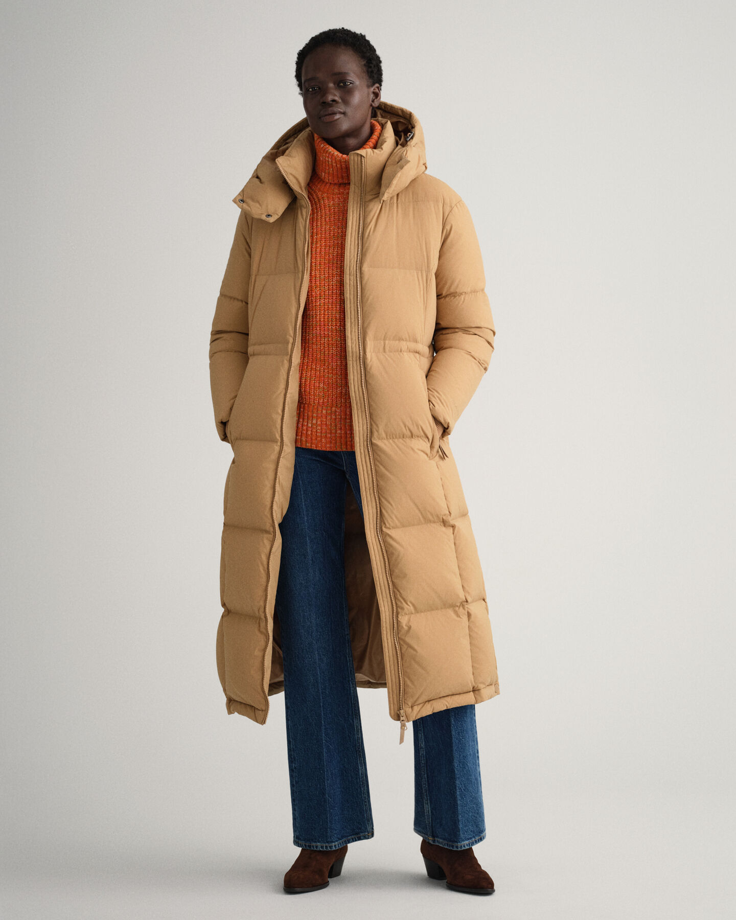 Sobretudo de penas comprido