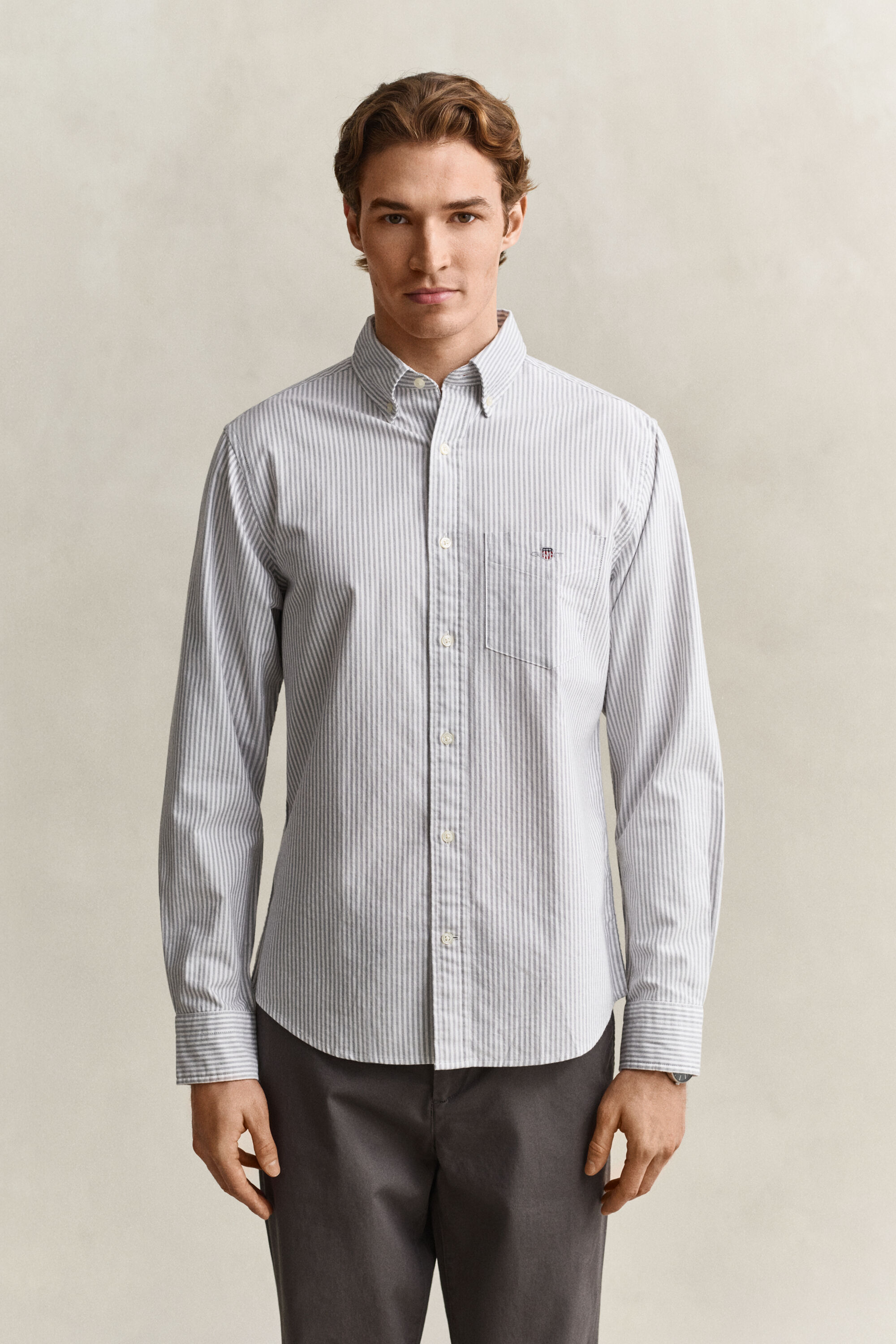 Camisa Oxford às riscas finas Classic
