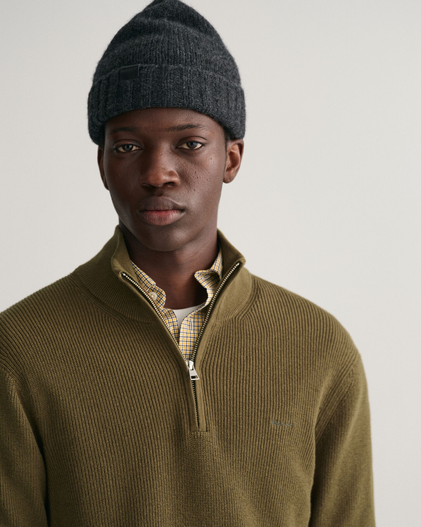 Sweatshirt de malha canelada em lã e algodão com meio fecho de correr