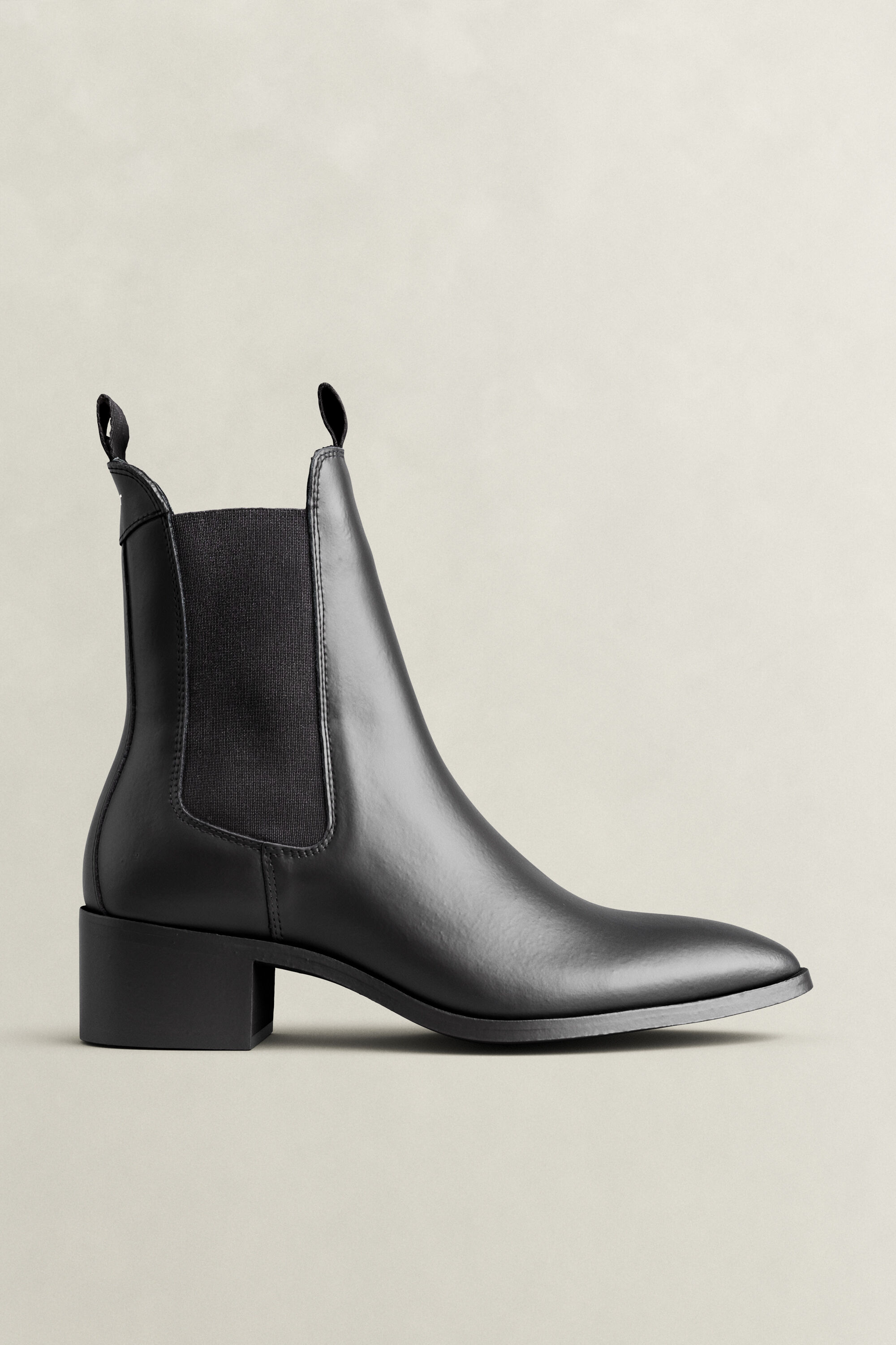 Botas Chelsea em pele St Broomly