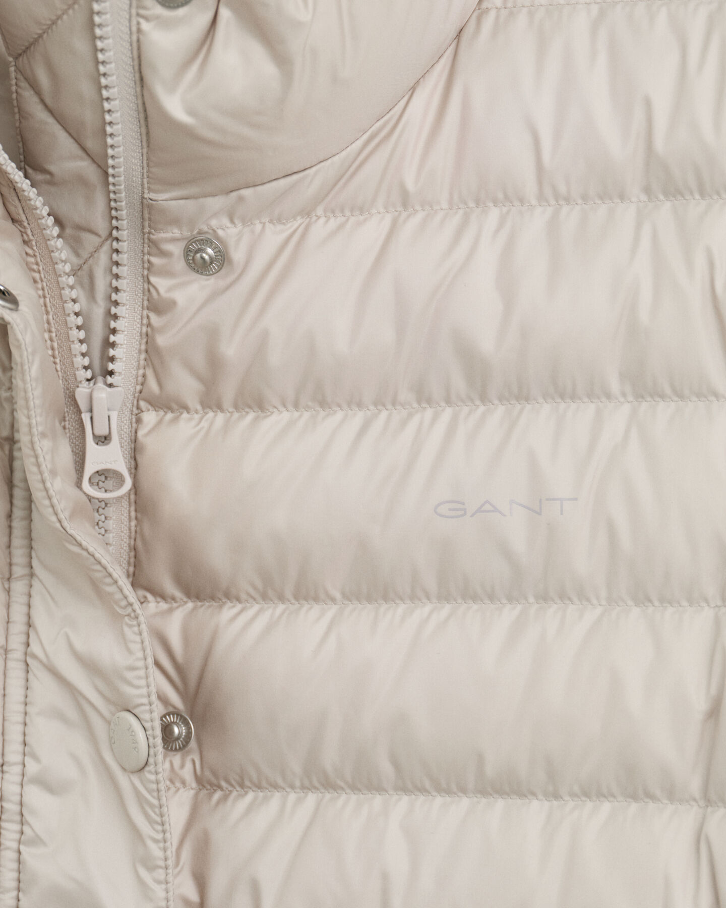 Blusão de penas leve