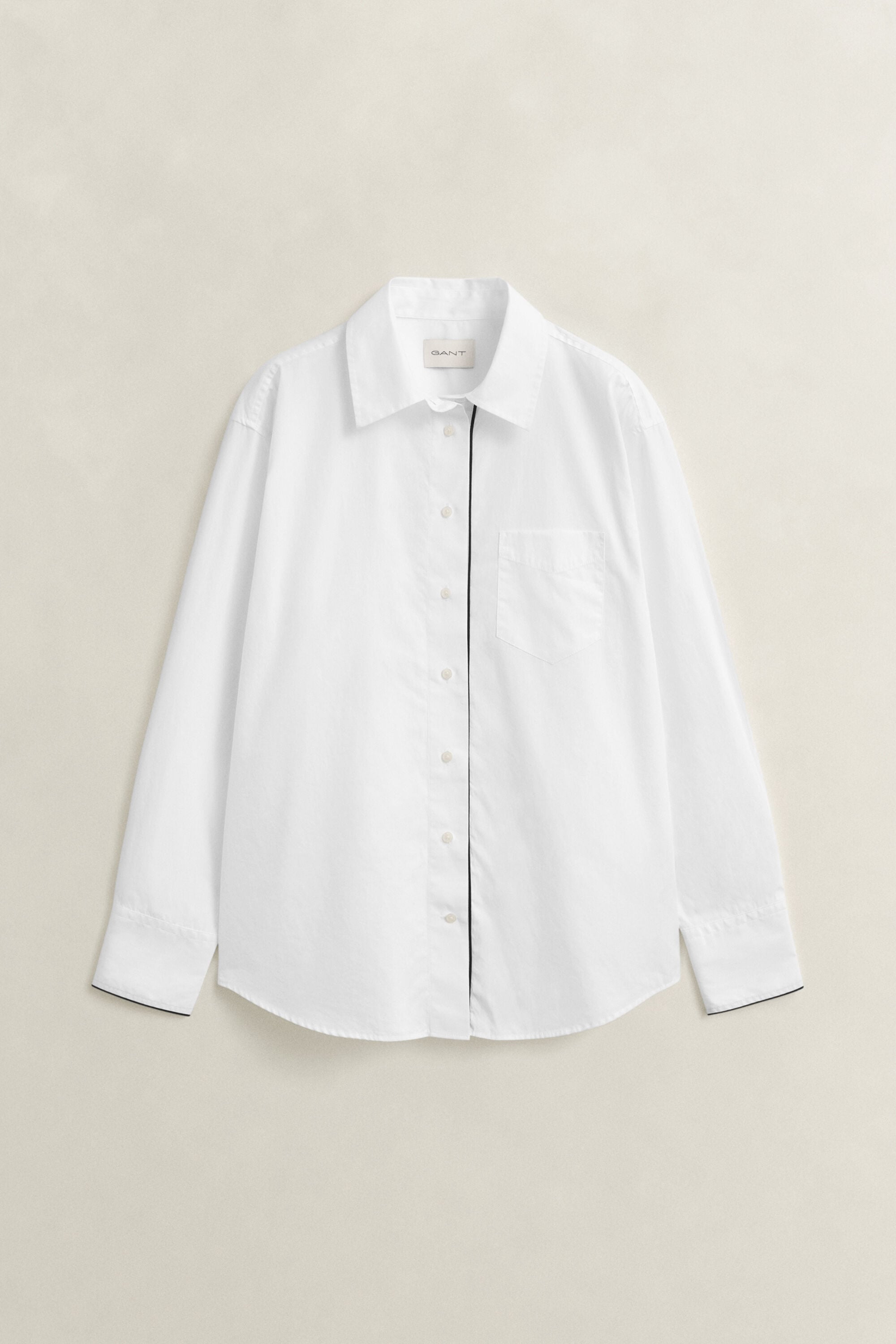 Camisa com detalhes com debrum