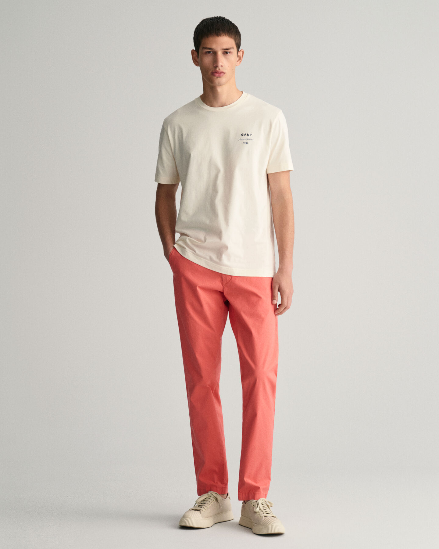 Cal&ccedil;as chino Sunfaded slim fit