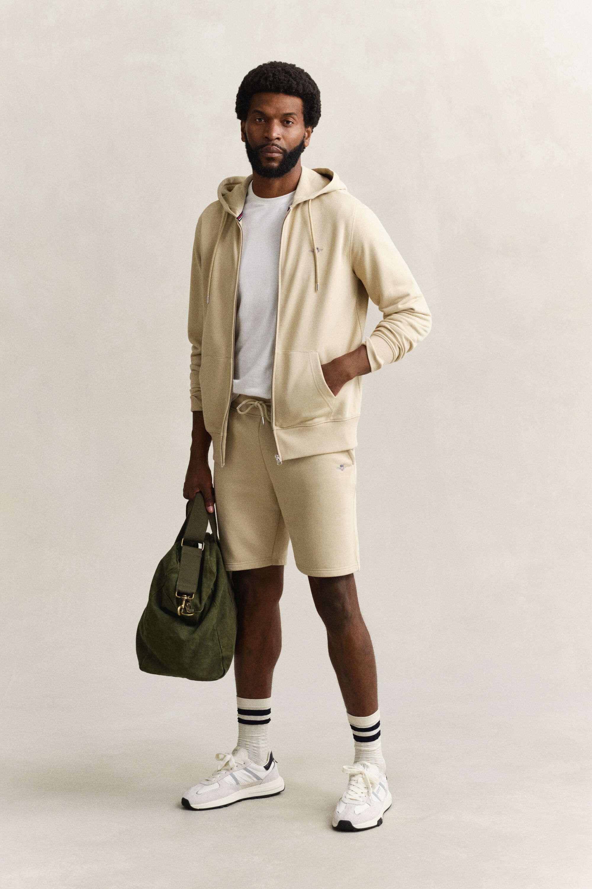 Calções desportivos Shield