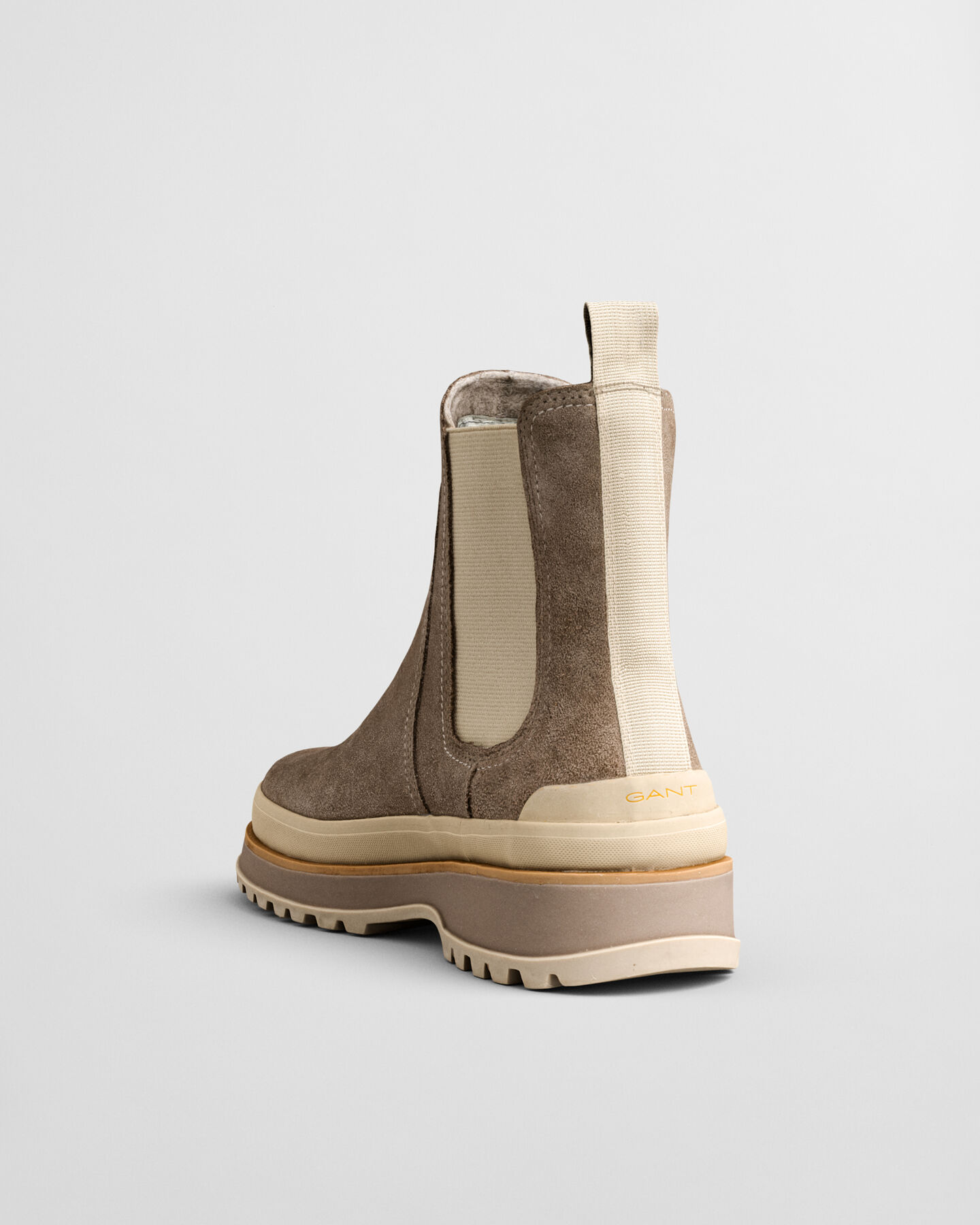 Botas Chelsea em camurça Chunky Wintly